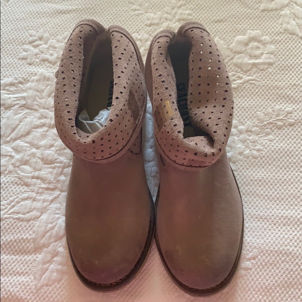 tan booties
